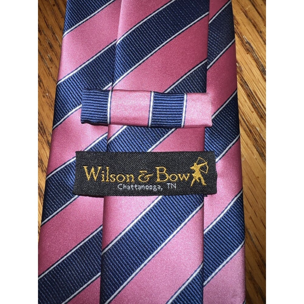 Wilson & Bow Mens Tie Pink Striped Silk Hand USA Preppy Career Spring Academia - Picture 3 of 8